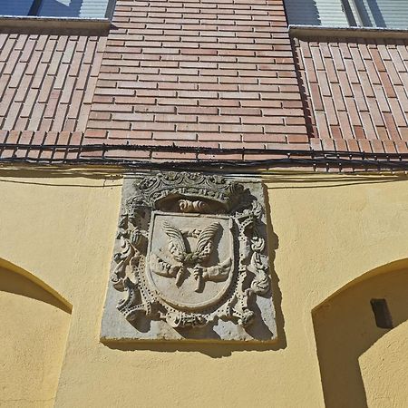 サアグンLa Botica Del Monasterioアパートメント エクステリア 写真